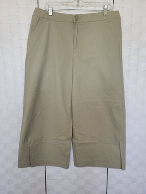 Merona Neutral Beige Wide Leg Capris  trousers